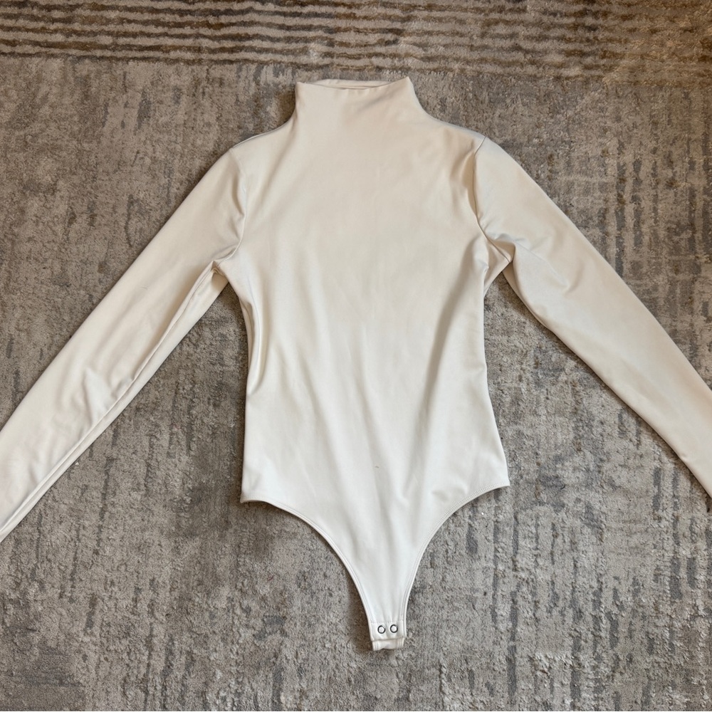 Express bodysuit